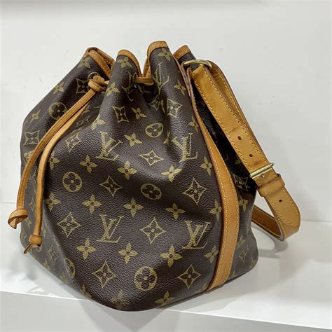 borse a mano louis vuitton uomo prezzo|Borse Pre.